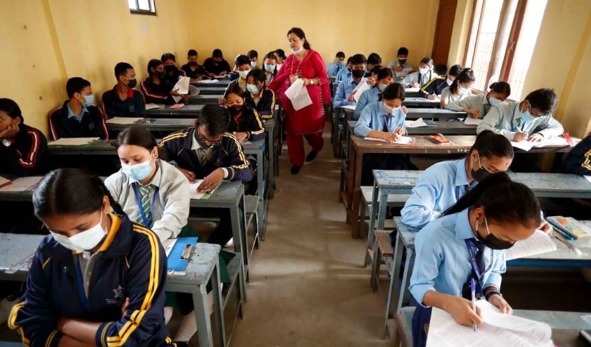 आजबाट माध्यमिक शिक्षा परीक्षा (एसईई) शुरु