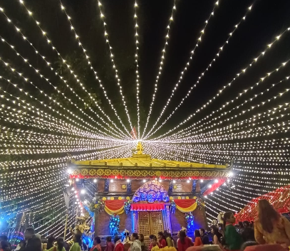 महानवमी पर्वमा भगवती मन्दिरहरुमा दर्शनार्थीहरुको भीड